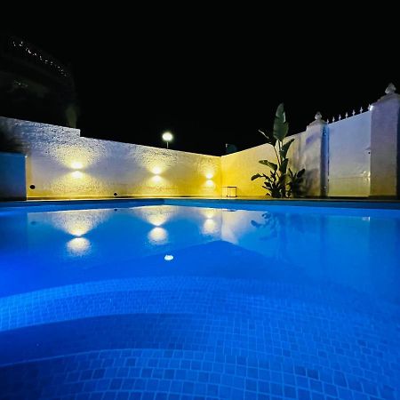 グラン・アラカント Casa Azureヴィラ エクステリア 写真